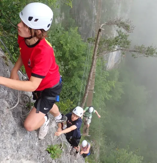 via ferrata- face nord- Vicdessos Via ferrata à la face nord à Vicdessos avec Ariège canyon aventure