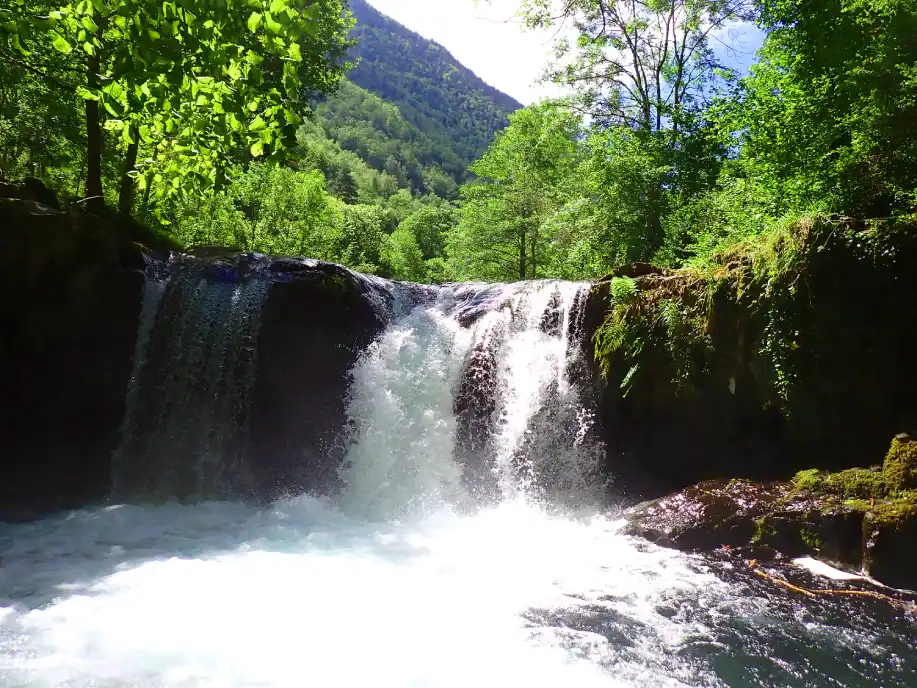 Ariège-canyoning-randonnée-aquatique-Ariège-canyon-aventure-12 Aquarando a Vicdessos